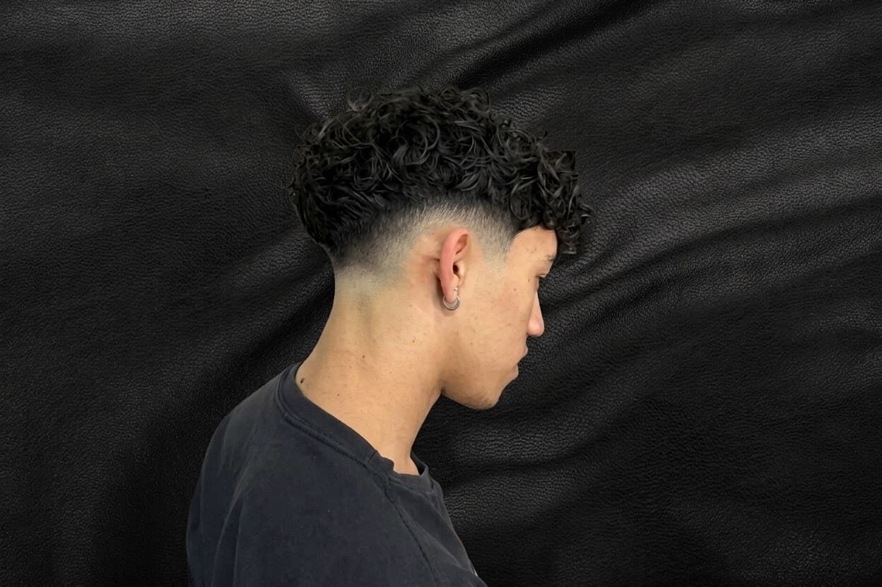 Corte Low Fade feito na Barbearia Silverado, Jardim América, Goiânia